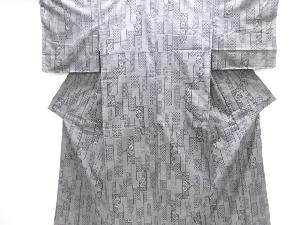 未使用品　短冊に花唐草模様織り出し本場泥大島紬着物(9マルキ)